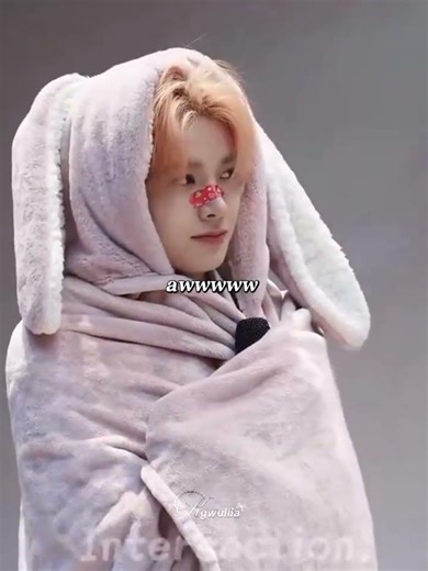 les bring our Bambi Boi back engene!! #enhypen #aesthetix #aestheticlife #alpha #heeseung #cutiepie