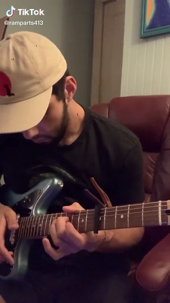 Innovative Math Rock Guitar Riffs Showcase