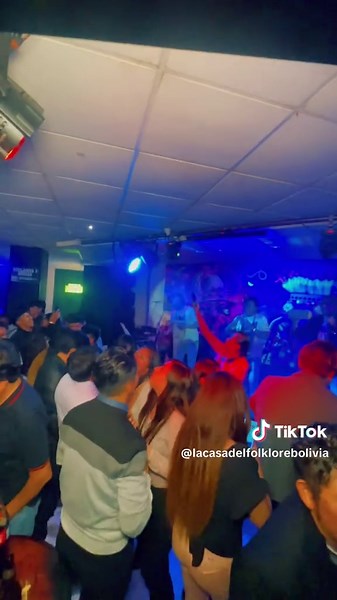 La Casa Del Folklore: Bolivian Music and Morenada Dance
