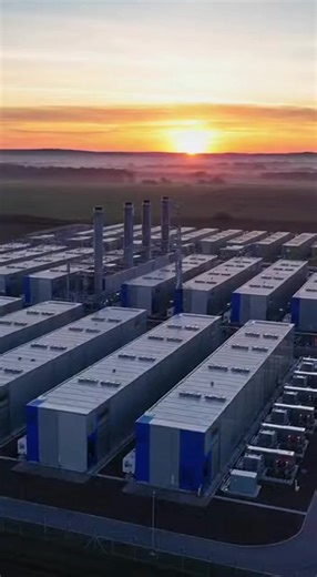 Rolls-Royce Holdings has introduced new modular gas engine power plants designed to stabilize electricity grids while accelerating the global energy transition. These modular systems are hydrogen-ready, meaning they can operate on natural gas today and transition toward hydrogen as fuel infrastructure develops. Their fast ramp-up capabilities make them ideal companions for intermittent renewables like wind and solar, helping balance supply fluctuations. By combining flexibility, scalability, and