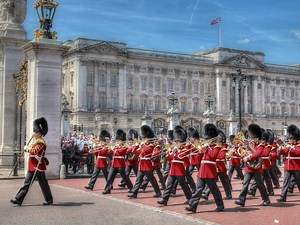 Explore the best bits of London with these tours