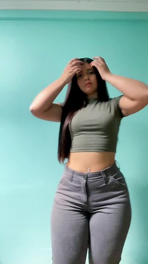 Exploring Fernanda Antônia's TikTok Journey