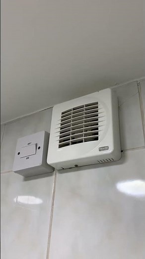 Newlec extractor fan