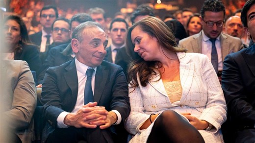Éric Zemmour et sa compagne Sarah Knafo de passage dans un célèbre parc d’attractions : ils y retrouvent un fidèle allié