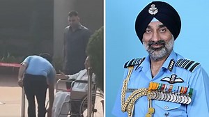 New IAF Chief AP Singh Touches Mother's Feet To Seek Blessings After Assuming Big Responsibility; Watch Heartwarming Video