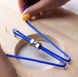 33K views · 81 reactions | Make Your Own Awesome Keychain | 5-Minute Recycle | Facebook