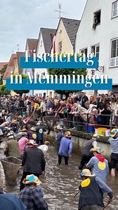 🐟 Fischertag in Memmingen: Mit dem Böllerschuss begann heute Morgen um 8 Uhr das Ausfischen des Stadtbachs. 👑 Später beim Krönungsfrühschoppen ab 10 Uhr in der Stadionhalle wird der Fischerkönig gekrönt, der Mann oder die Frau, der oder die die schwerste Forelle gefangen hat, gewinnt den Titel für sich. 🎣 Das Brauchtum reicht bis ins Jahr 1465 zurück und wurde 2024 in Bayerns immaterielles Kulturerbe aufgenommen. Da der Fischertagsverein Memmingen e.V. dieses Jahr sein 125-jähriges Bestehen f