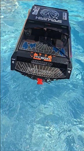 1/6 rc proboat Jetstream #heatwave #jetstream #jetpower #proboat #pool #rc #rcboat #sundayfunday