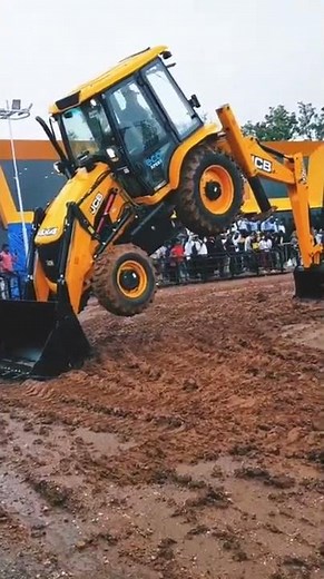 new JCB 4DX