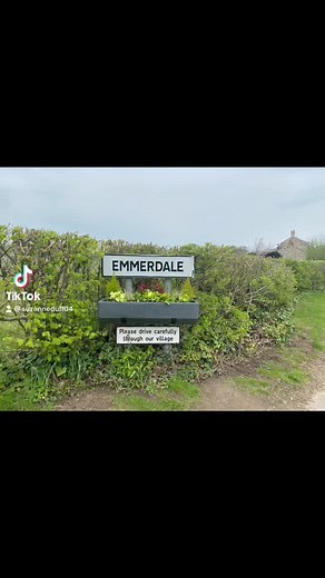 Suzanne Duff (@suzanneduff04)’s videos with Emmerdale Theme - TV Theme Tune Factory