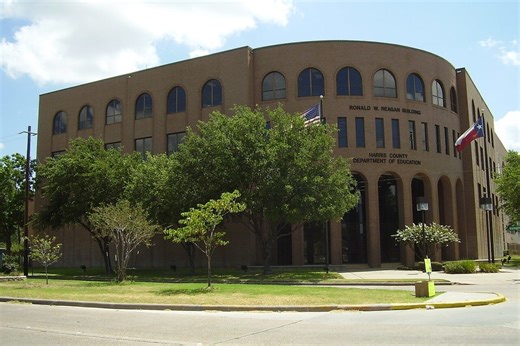 Eric Dick’s Wife Runs For HCDE Seat As Denise