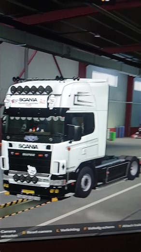 new paint. always ask for mods. #scania4series #lboumantransport #ets2mod #ets2 #scaniav8