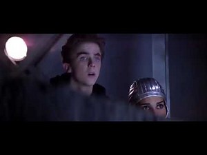 El agente Cody BANKS 1 (13)