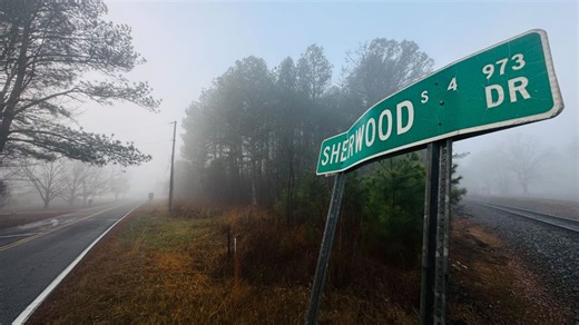 Boyfriend dead, girlfriend injured in stabbing at Anderson Co. home