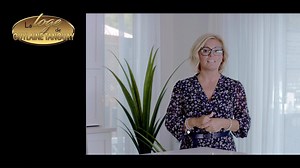 9.3K views · 145 reactions | Ce que vous réserve ma loge de novembre :-) ➡️https://www.lalogedesartistes.com/abonnement | Guylaine Tanguay | Facebook