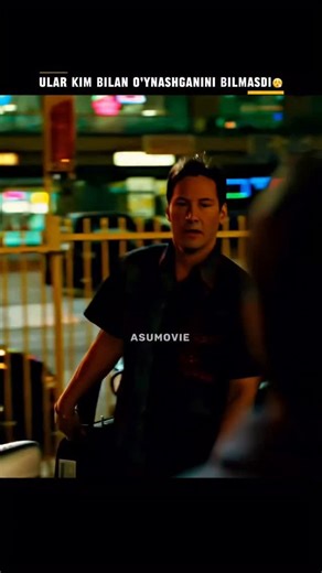 @asumove_ on Instagram: "🇯🇵 日本では、人々の足跡が電気に変わる！⚡ 圧電タイルを使って、一歩ごとに小さなエネルギーを生み出します。 何百万人もの人々の歩みが集まると、渋谷駅のような場所でLEDライトやディスプレイを動かすことができます。 動きをクリーンで再生可能なエネルギーに変える——持続可能でスマートな都市づくりの素晴らしいアイデアです🌱💡 #日本のイノベーション #圧電 #未来技術 #グリーンエネルギー #再生可能エネルギー クリーンエネルギー 持続可能な未来 スマートシティ テクノロジーの力 エコ技術 都市エネルギー 東京ライフ 渋谷駅 イノベーション モダンジャパン エコフレンドリー スマートテクノロジー エネルギー革命 テックニュース サステナブルライフ"