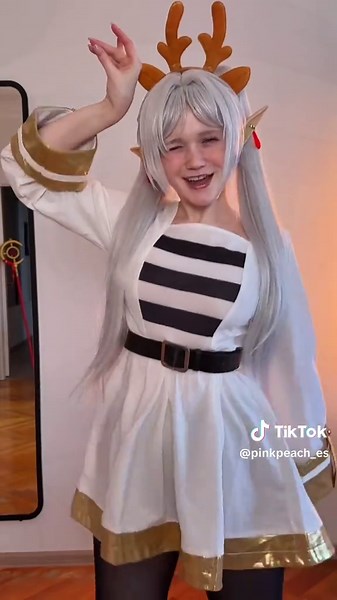 Frieren Cosplay: Unveiling Beyond Journey's End