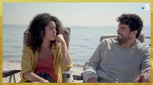 INTERVIEW 🎙 La saga de l'été va lever le masque sur le passé et la personnalité de Fanny et Romain⛵️🏝L'occasion d'un portrait croisé de leurs deux interprètes👇 #PBLV #SagaÉté | Plus Belle La Vie