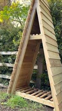 How to make your own triangular log store #diytutorial #gardeningtips