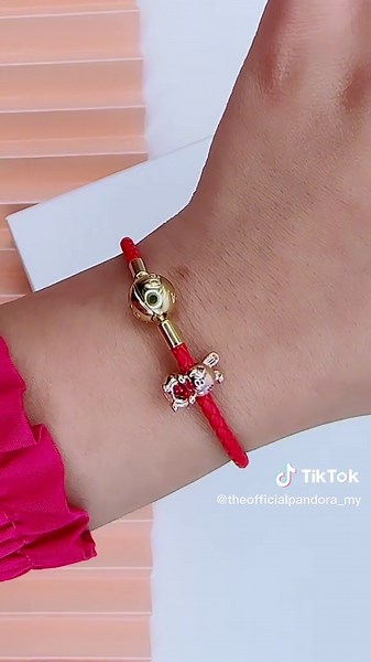 Hopping into Year of the Rabbit with brand new Pandora 14k rose gold plated rabbit charm #Pandora #PandoraJewellery #PandoraMalaysia #lunarnewyear #chinesenewyear #PandoraLunarNewYear #cny2023 #PandoraCharms #PandoraBracelet #cnyootd