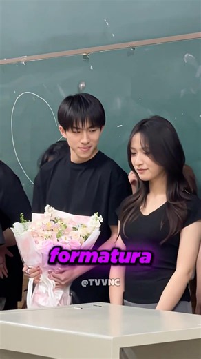 FRIENDSHIP OR LOVE? THE ENDING OF THIS GRADUATION IS BEAUTIFUL! ✨