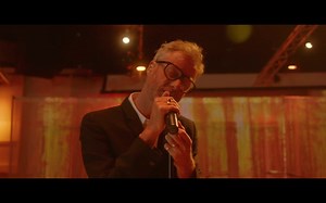 Matt Berninger - Distant Axis (Live from EastWest)