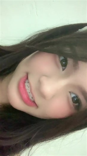 eyinn (@ellynnoou)’s videos with Mata Indah Bola Pingpong - Iwan Fals