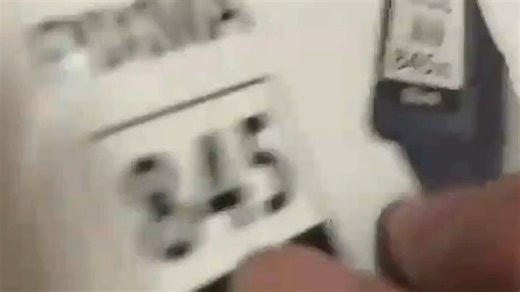 佳能PG-520XL/CLI-521XL墨盒，打印清晰无断线，文档、照片都能呈现细腻色彩，家庭办公或学生作业更省心。