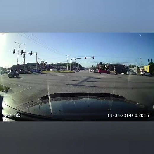 23K views · 62 reactions | This morning at the piarco intersection of the Churchill Roosevelt highway. the black Nissan xtrail which was in the extreme left lane, broke the red light and almost collide with a H100 | Look The Brightstar Trinidad &Tobago | Facebook