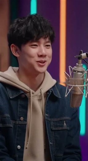 His surprising confession made her smile! 😊