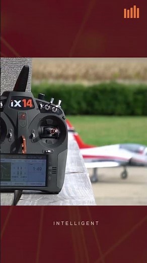 The latest in the Spektrum iX series of intelligent transmitters, the 14-channel iX14 is here!