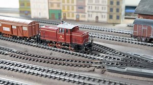 Gran exposición de maquetas de trenes a escala con ambientación navideña