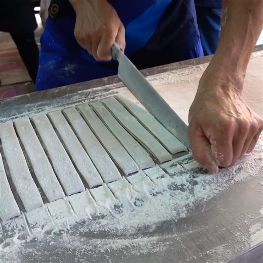 15K views · 83 reactions | Traditional Fried Bread in Taiwan / 燒餅油條製作達人 | Terry Films | Facebook