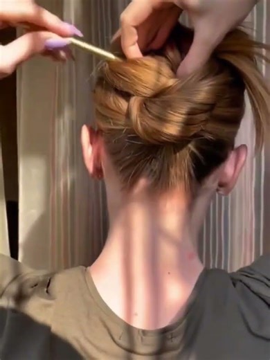 Quick & Stylish Hair Updo Tutorial for Beginners