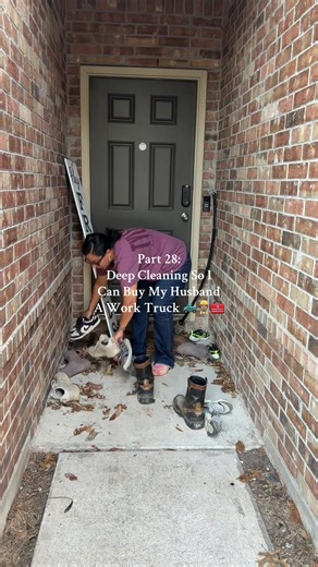 Part 28: deep cleaning because it’s been WINDY🚪🧼🪣 What decorations should I put up? #frontdoorcleaning #cleaning #cleanwithme #cleantok #cleaningmotivation @DEWALT @Mr.Clean