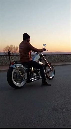 Diavetítőből chopper tank?! LEHETSÉGES, de hogyan mondjuk AI-al ;)