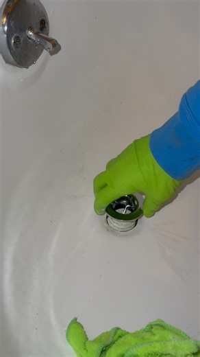 The Conservative Plumber on Instagram: "Tub Waste and Overflow Trim Kit Replacement #plumbing #plumber #plumbproud #plumblife #plumbersofinstagram #bathroom #bathroomremodel #bathroomrenovation #bathtub #tub #drain #plumbingrepair #howto #diy #asmr #reels #reelsvideo #reelsviral #serviceplumber"