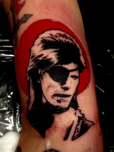 David Bowie custom banger tattoo, done in sunny Long Beach California! #davidbowie #bowie #starm #rocknroll #tattoo