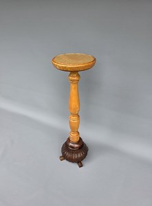 Round Wooden Pedestal Table / Side Table / Plant Stand / Small Coffee Table, Victorian Style    - Etsy