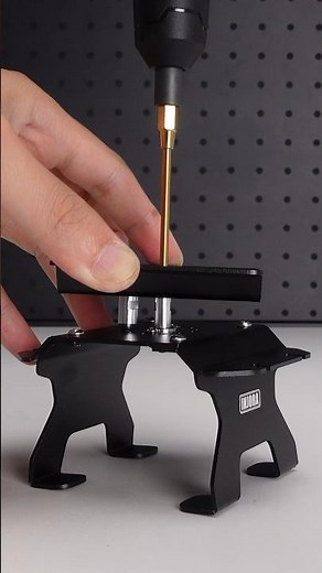 Live Assembly: INJORA Aluminum RC Car Stand for 1/24 1/18 RC Crawler 🔥