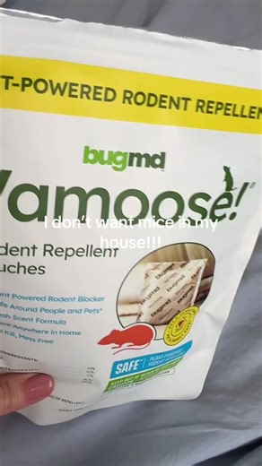 Are you tired of rats invading your space? Say goodbye to harsh chemicals and deadly traps with our plant-based solution, Vamoose Rodent Repellent, the effective and convenient way to keep pests at bay! Why you'll love Vamoose: 🌿 Don't See, Don't Touch: Our rodent repellent keeps mice and rats away with a plant-based formula and redundancies traps or harsh chemicals. Enjoy a rodent-free environment without the hassle! 🛡️ No aggressive chemicals: Vamoose pouches don't use conventional pesticide