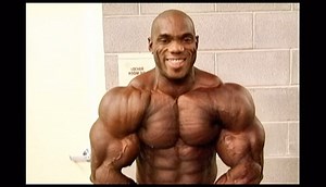 REAL “OG” BODYBUILDING TV 🔥🚀💪 on Instagram: "@officialflexwheeler - the Sultan of Symmetry being interviewed before the 1999 @mrolympiallc prejudging where the world was eagerly awaiting to see if Flex would finally claim the crown 🔥 With his signature blend of flawless aesthetics and razor-sharp conditioning - Flex was a favorite heading into the show 🔥 Hear him talk strategy - mindset and the battle ahead 🔥 This is bodybuilding royalty at its finest 👑 Relive the hype of an era when Flex