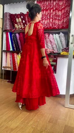 Elegant Red Dress Showcase with Lace Details