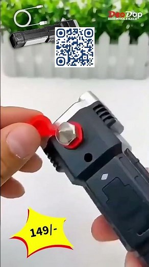 Ultimate Emergency Torch: LED Flashlight, Power Bank, Hammer, Magnet & Cutter [For Car & Outdoor]