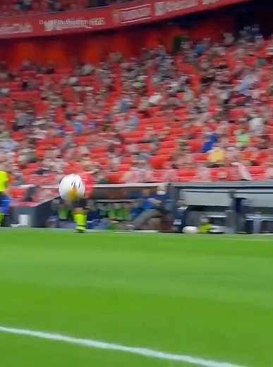 30K views · 704 reactions | 100% Insane Ball Control勞. | Viral 3 | Facebook