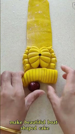 make beautiful boat shaped cake