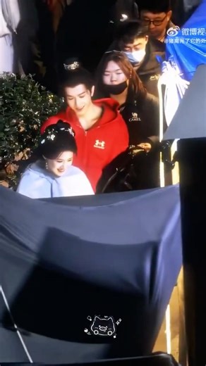 คู่แฟนเก่าเข้าฉากด้วยกันแล้ว 😍 #DancingWithTheTide #แพทริค #PatrickFinkler #尹浩宇 #何不同舟渡