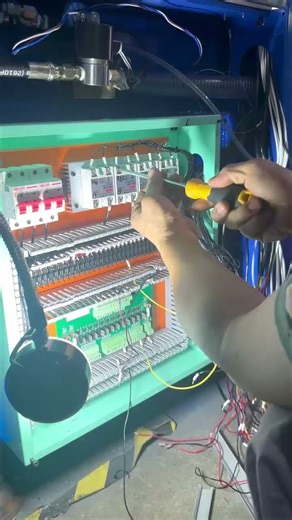 #machine #machinery #shoemaking #shoes #shoemaking #crocsclassic #factory