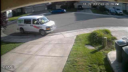 Security camera catches Amazon worker in the act