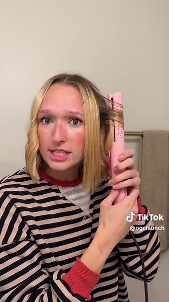 The wavytalk airflow 2-in-1 styler is my FAVORITE tik tok shop find!! Take this as your sign that you need it! #wavytalk #curlyhair #haircurlingiron #haircurlingtutorial #wavytalkhair #quickhairstyle #quickhairtutorial #quickhairstyles #fyp #viral